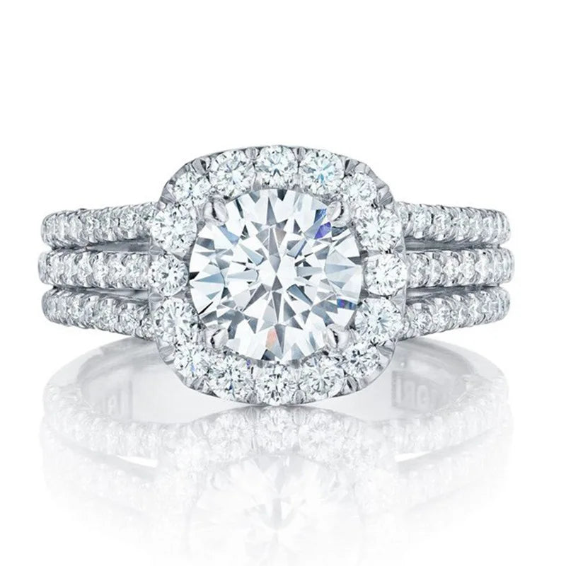 Huitan Trendy Brilliant Cubic Zirconia Engagement Ring